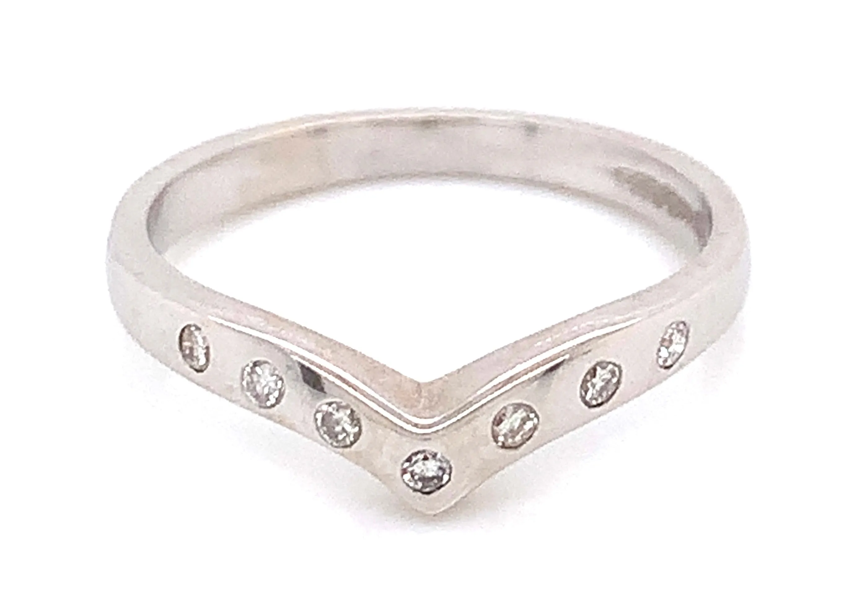 18ct White Gold Gypsy Set Earth Grown 0.10ct Diamond Shaped Ring