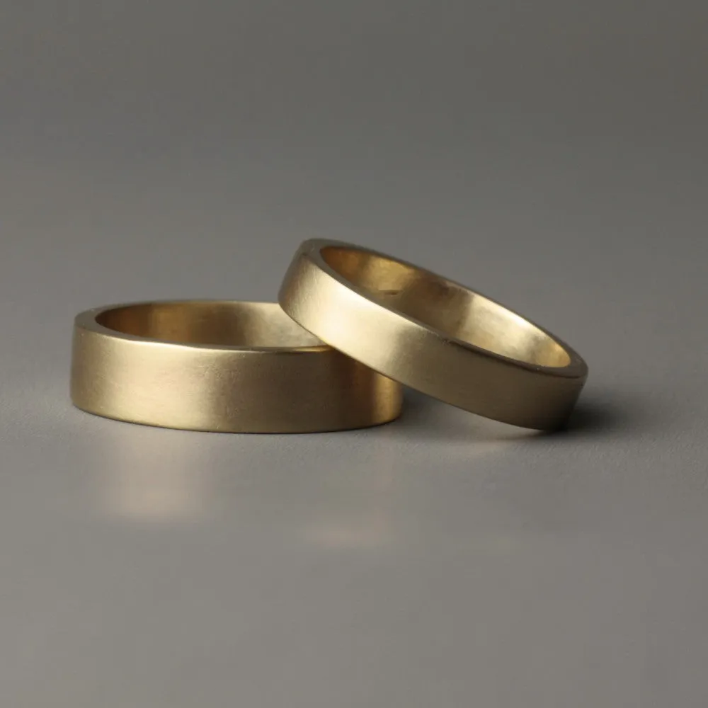 Flat Gold Rustic Wedding Ring Band - 4mm