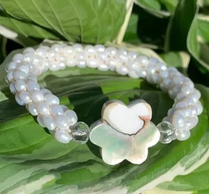 Flower pearl bracelet
