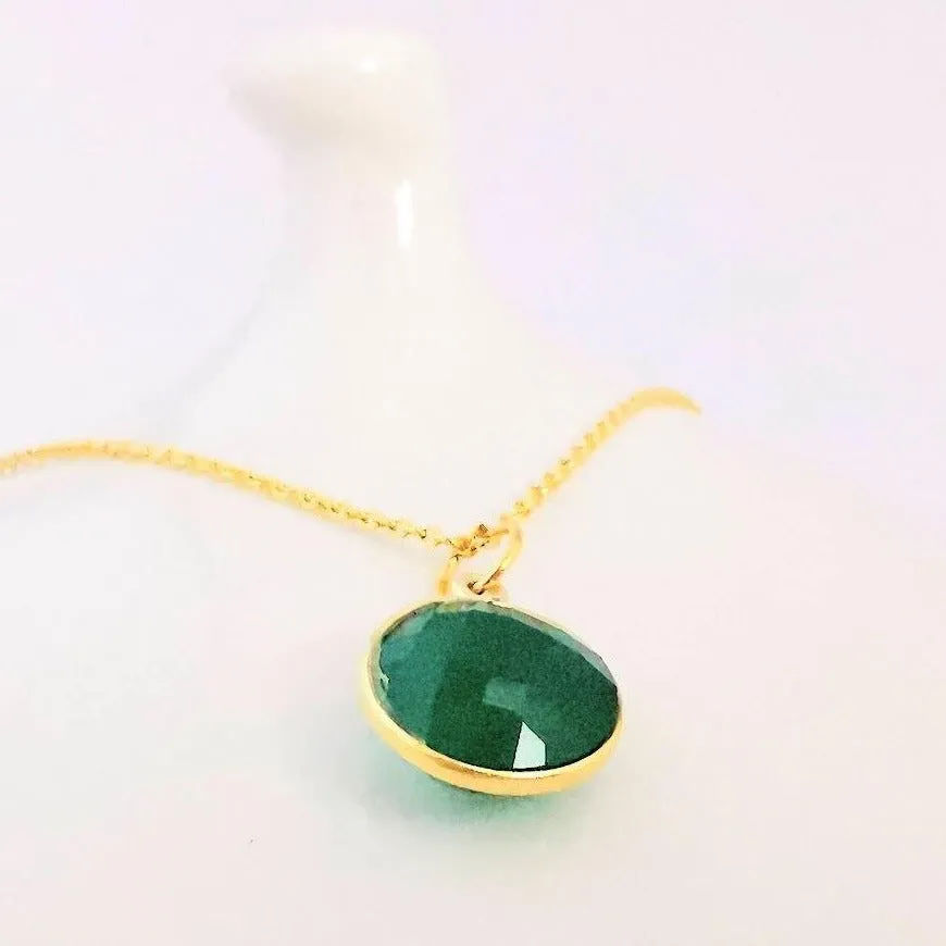 Gold Green Onyx Pendant Necklace