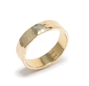 Hammered 18K Gold Band