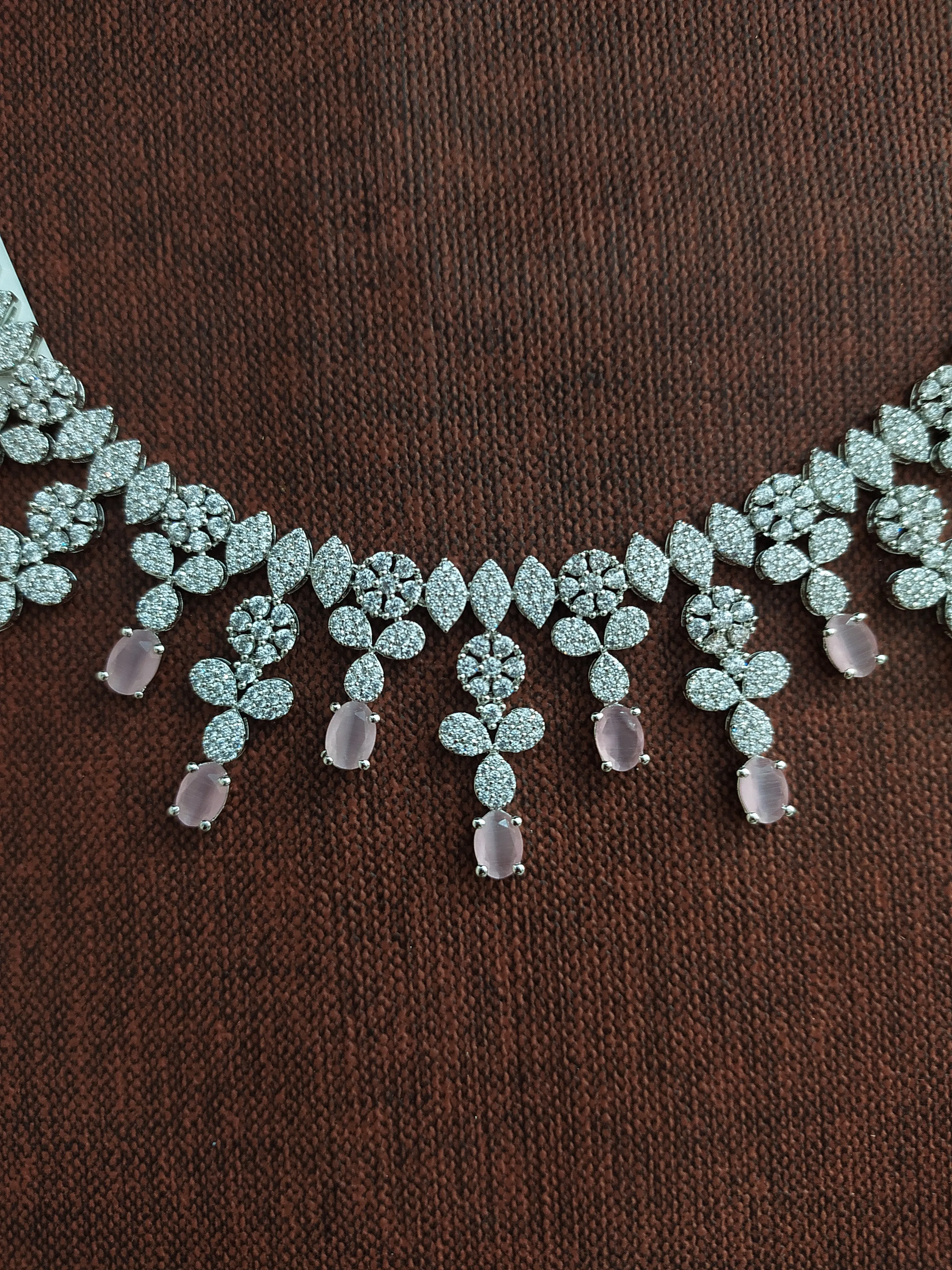Lovely Silver-plated Zircon Necklace Set