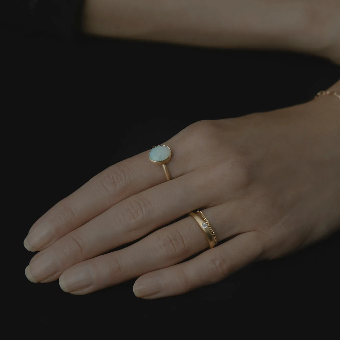 R12001OP | Australian White Opal Glacé Ring