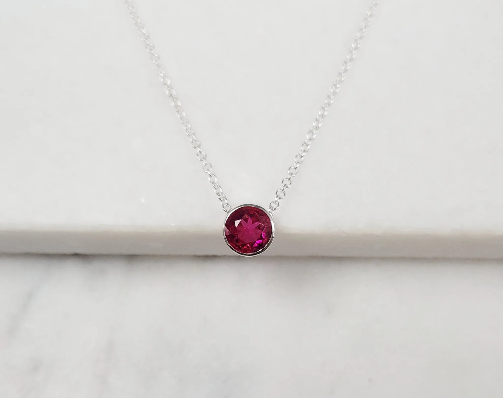 Ruby Floating Necklace - Fidget Necklace