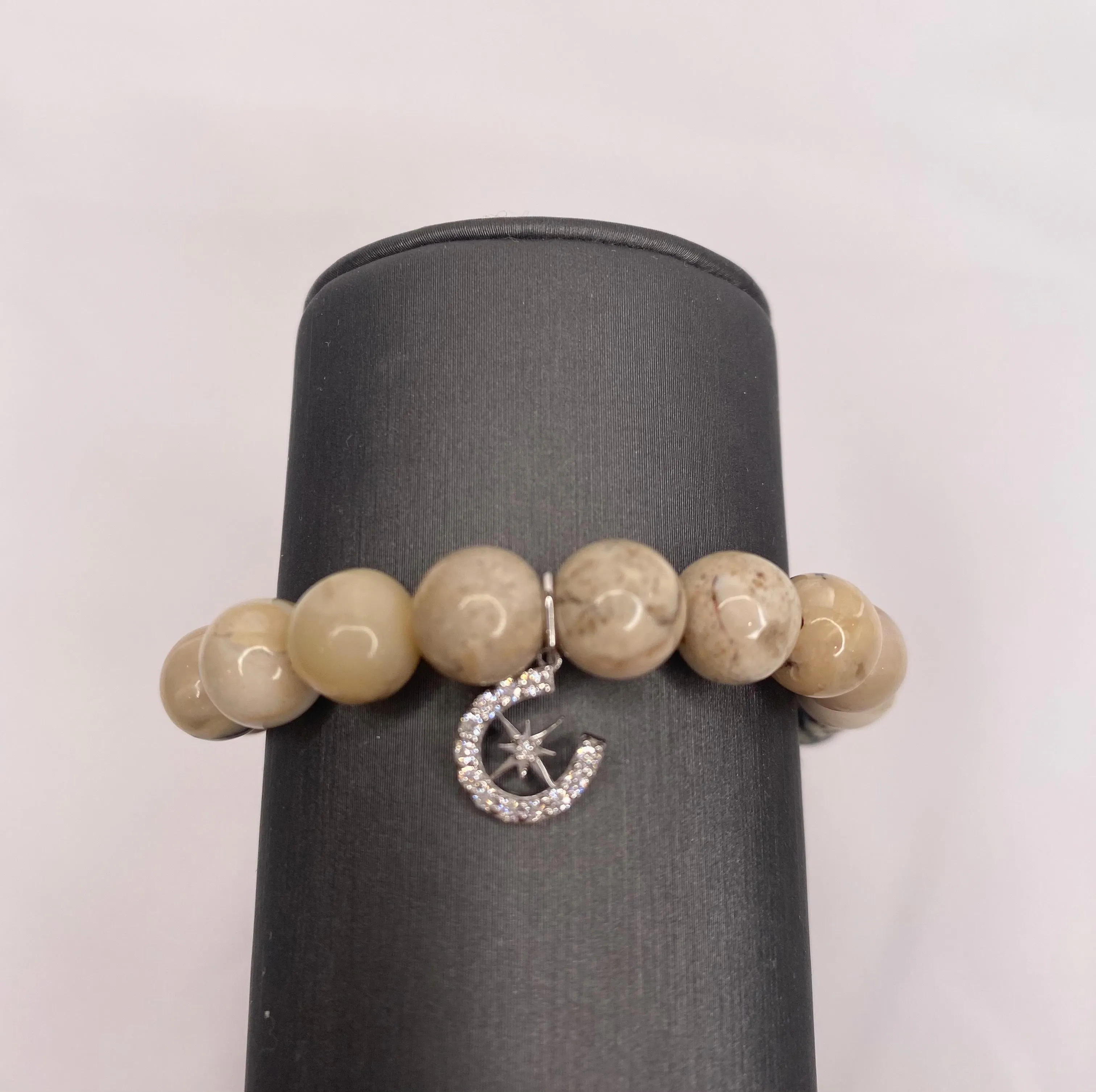 Sydney Evan Beaded Charm Bracelet - Starburst Horseshoe